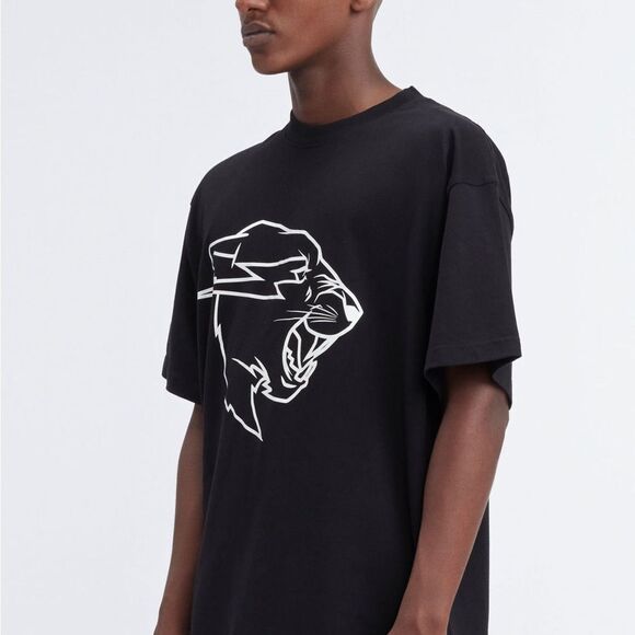 MRBEAST PANTHER UV REACTIVE S/SLEEVE TEE - BLACK /‎ BLUE Size M NWT in pkg - Picture 3 of 7